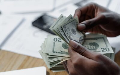 Cash Flow Management for Small Businesses: How to Stay Profitable and In Control